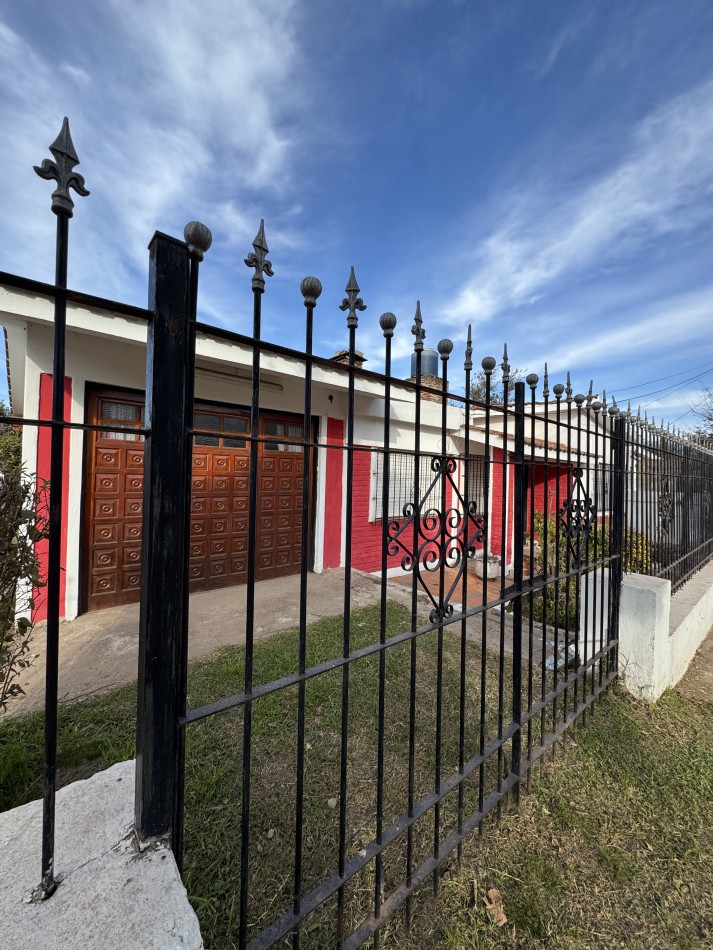 CASA EN VENTA EN VILLA DEL DIQUE