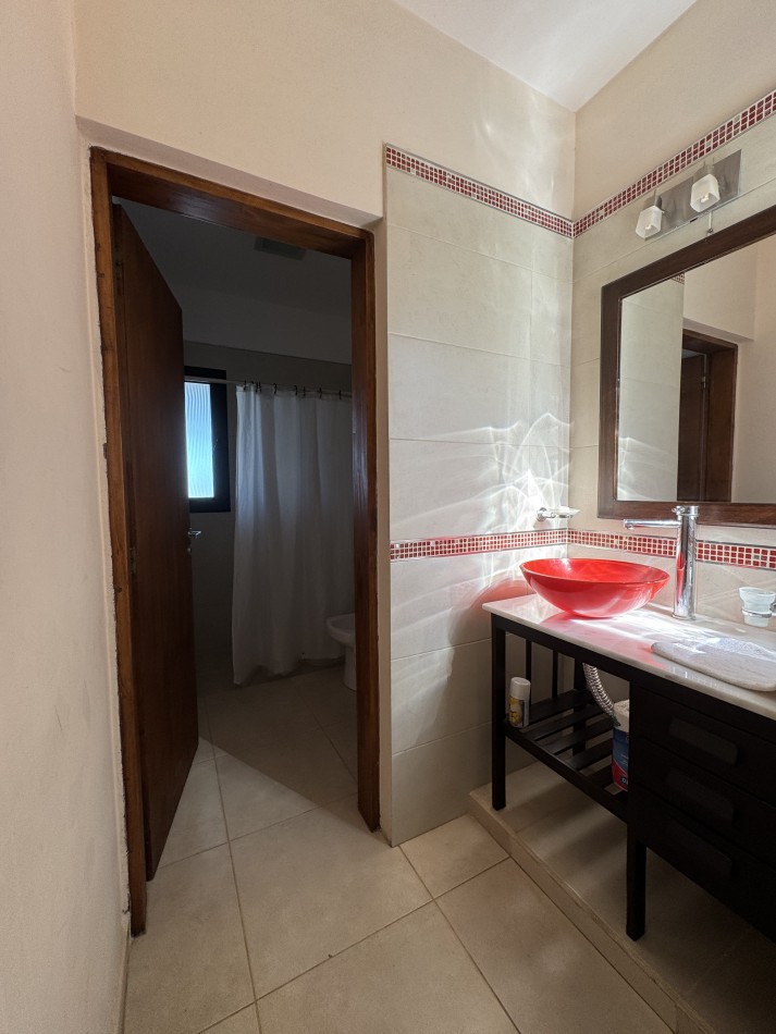 CASA EN VILLA NATURALEZA CON IMEJORABLE VISTA