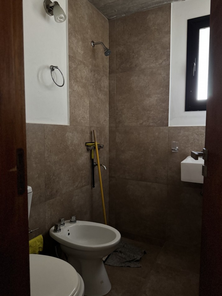 CASA EN VILLA NATURALEZA CON IMEJORABLE VISTA