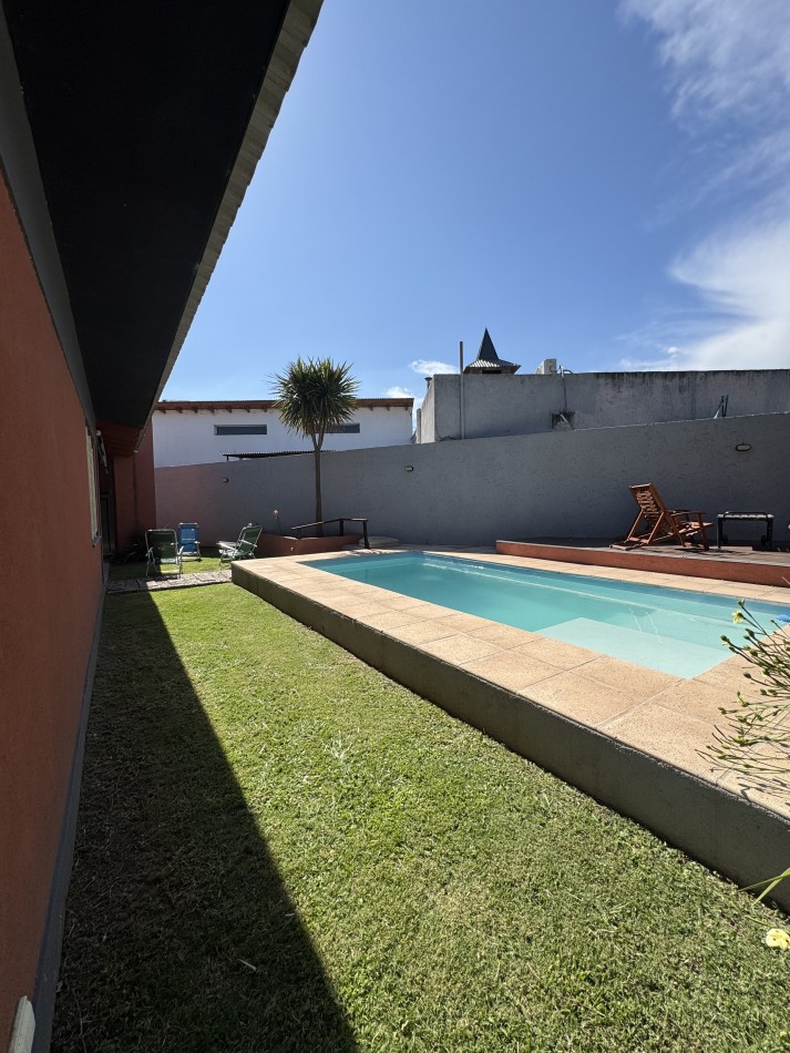 PROPIEDAD EN VILLA DEL DIQUE