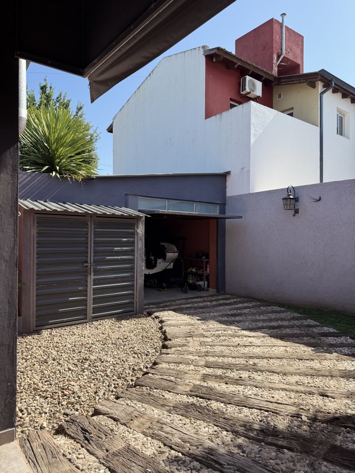 PROPIEDAD EN VILLA DEL DIQUE