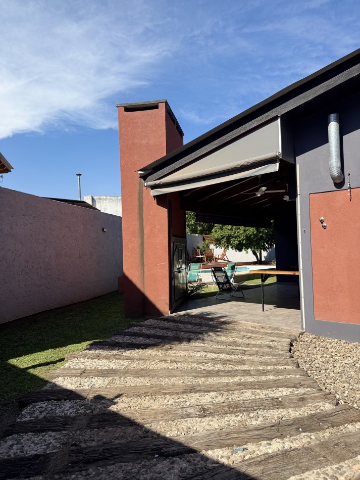 PROPIEDAD EN VILLA DEL DIQUE