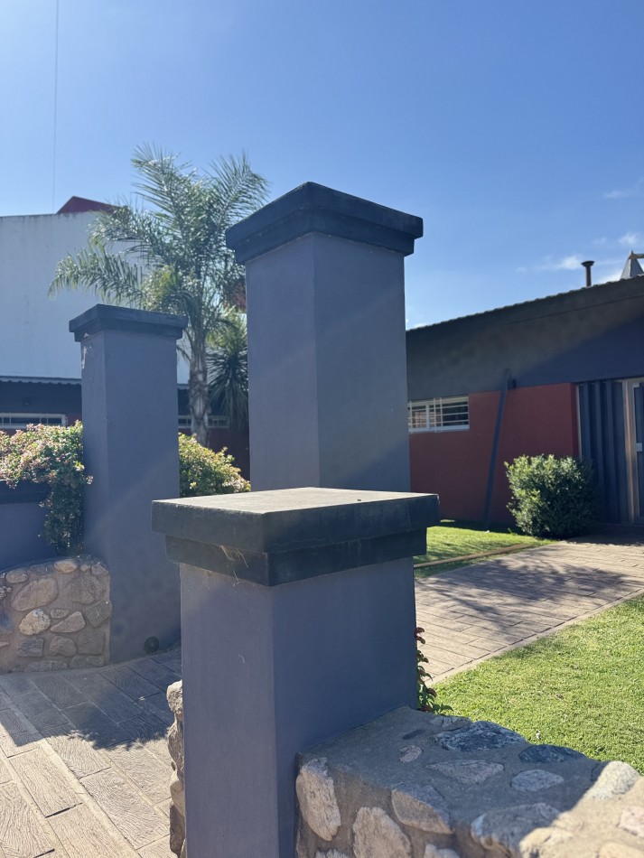 PROPIEDAD EN VILLA DEL DIQUE