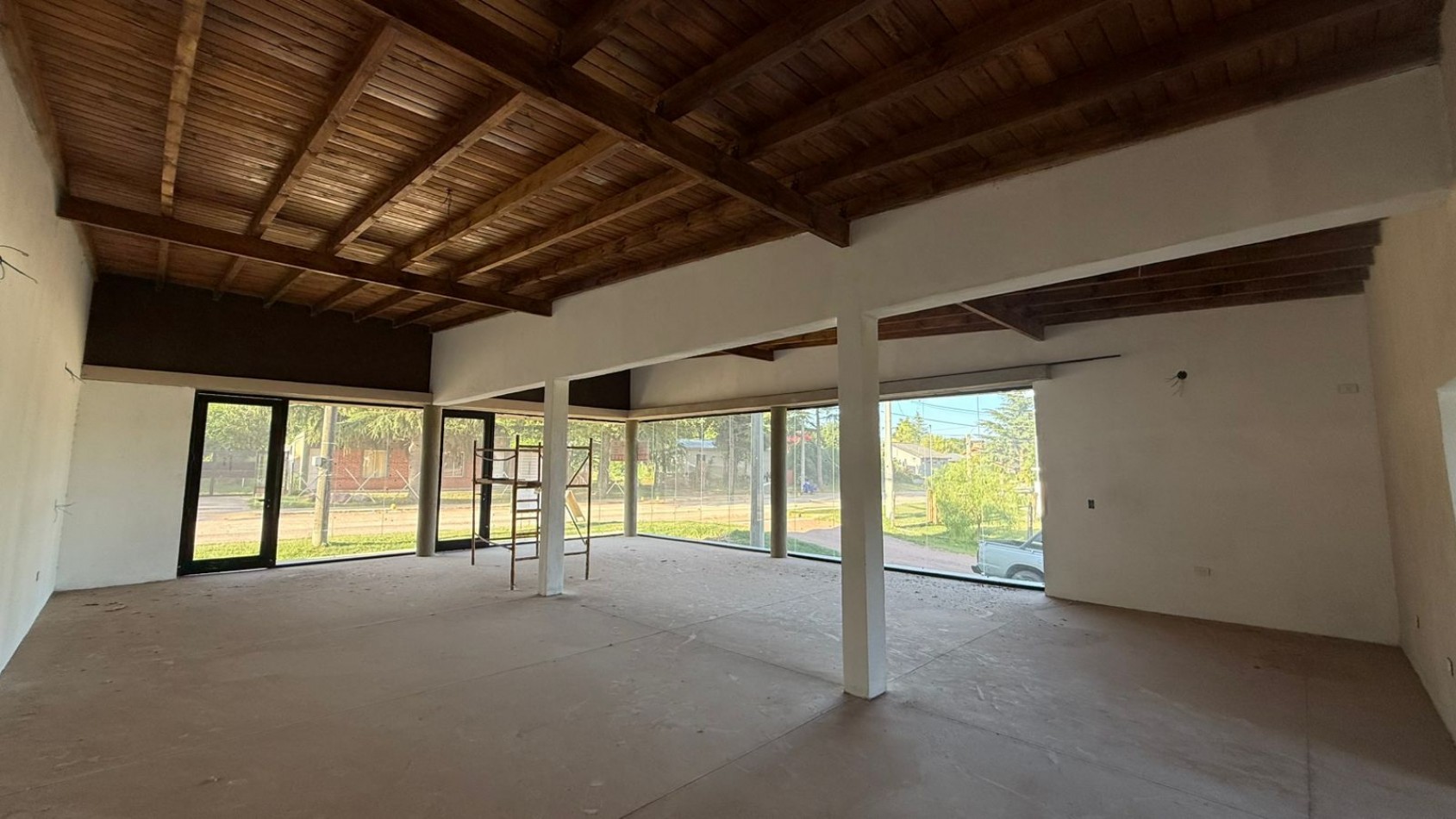 LOCAL EN VENTA EN VILLA DEL DIQUE 