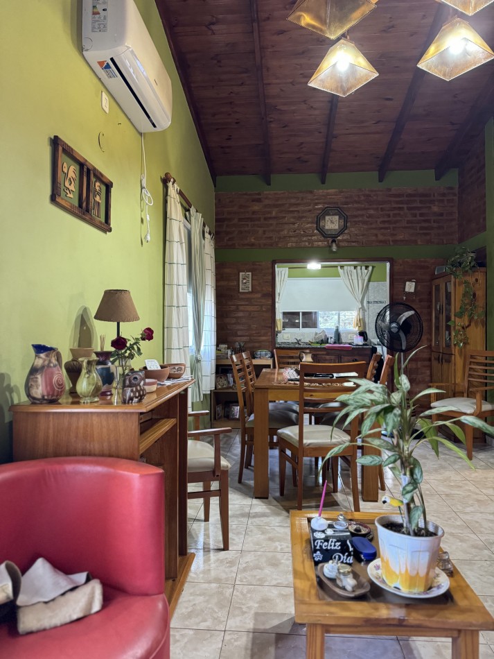 CASA DE GRAN LOTE EN VILLA DEL DIQUE! 