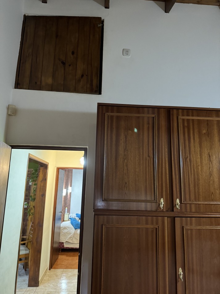 CASA DE GRAN LOTE EN VILLA DEL DIQUE! 