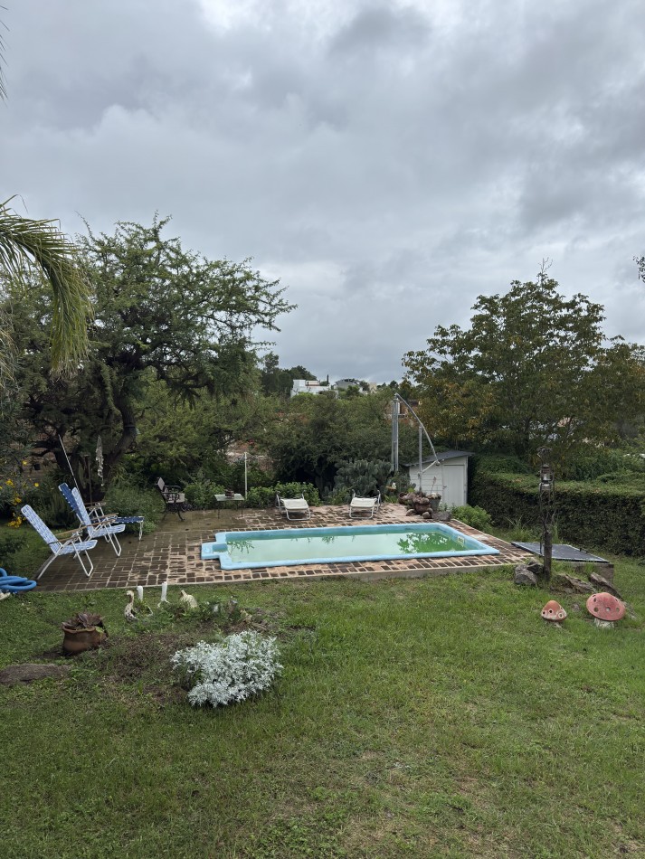 Casa Con Departamento Increible!