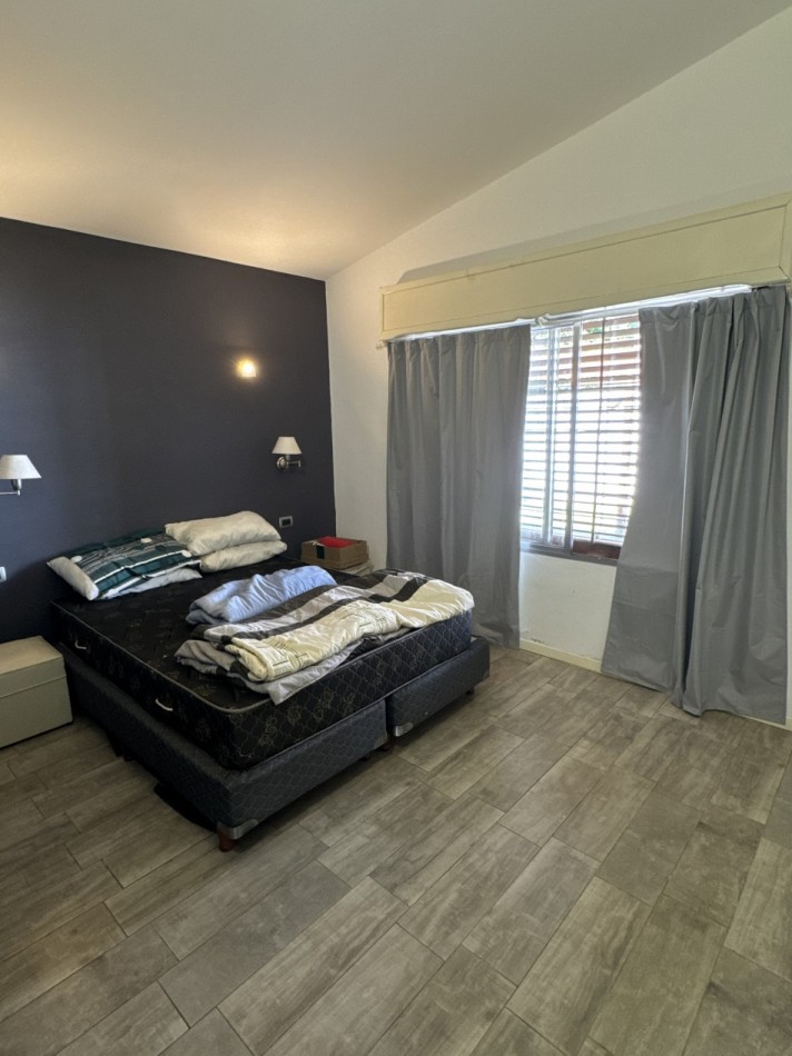 PROPIEDAD EN VILLA DEL DIQUE