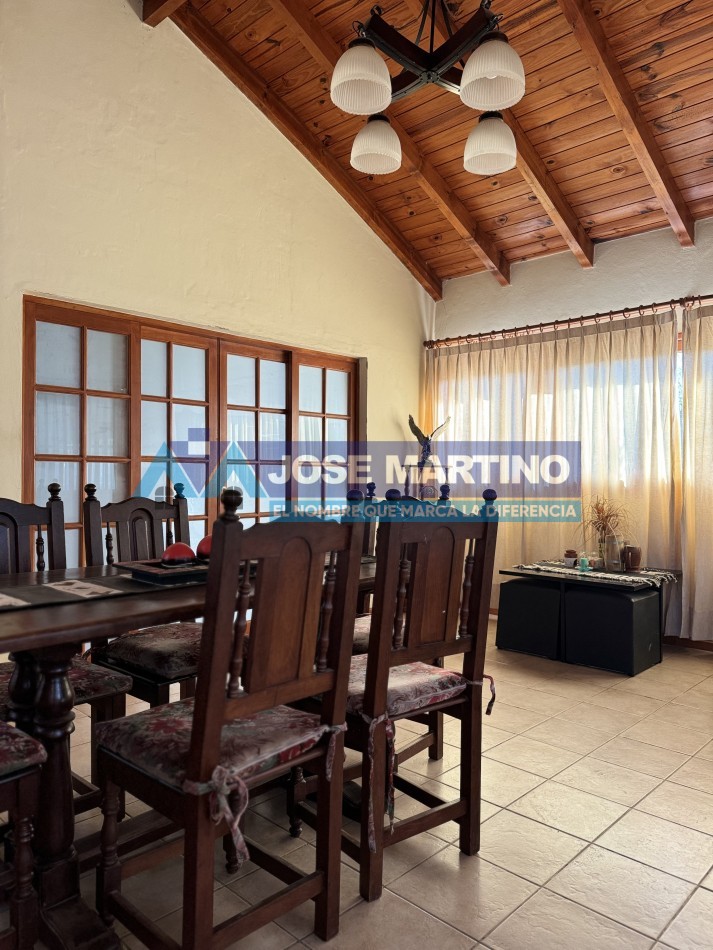 CASA EN VILLA RUMIPAL