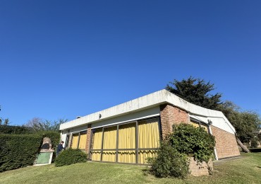 CASA CON BAJADA AL LAGO EN VILLA GUADALUPE
